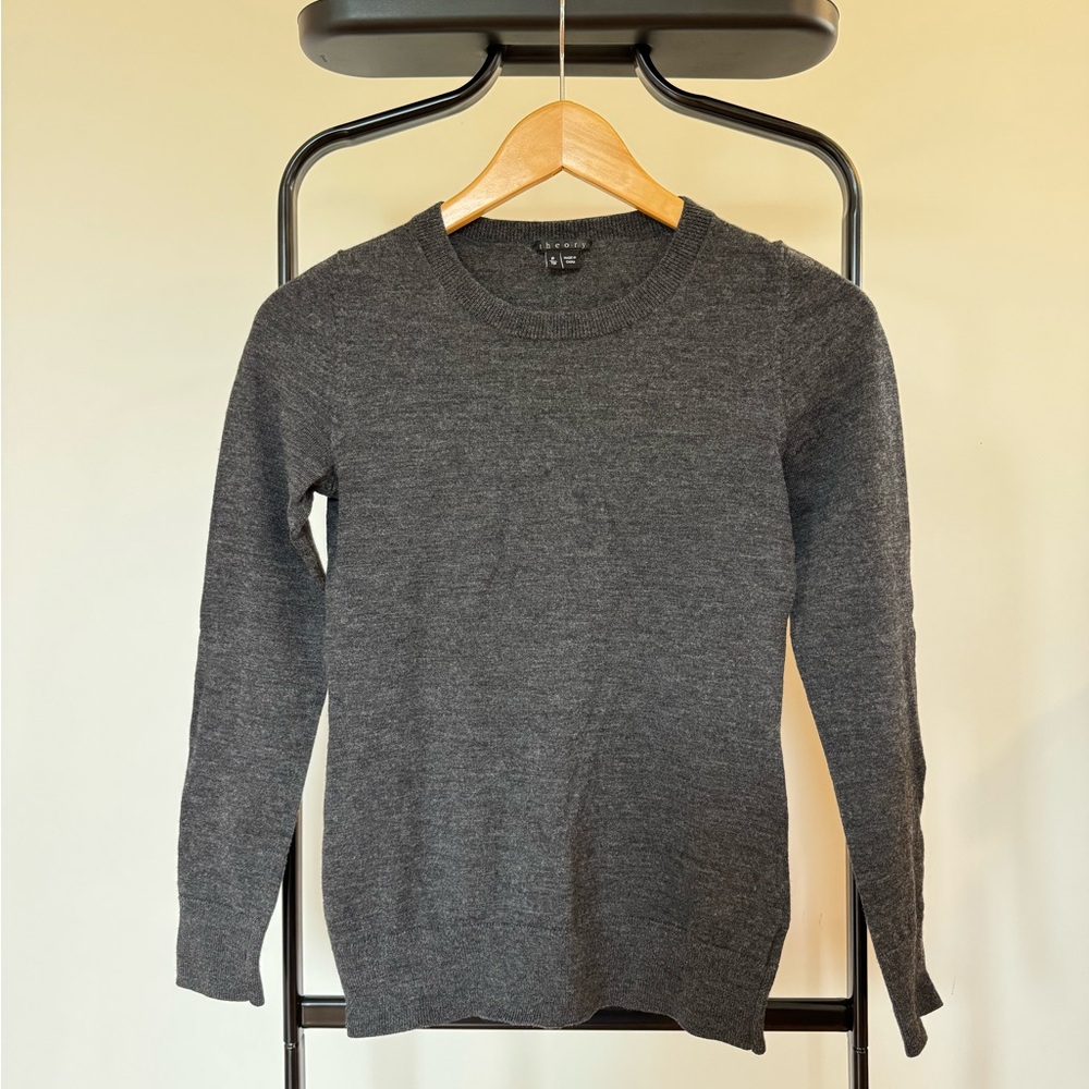 Theory Charcoal Knit Pullover